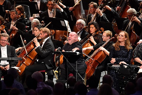 Thomas Quasthoff performs in Schoenberg’s Gurrelieder with the London Symphony Orchestra conducted by Sir Simon Rattle.jpg