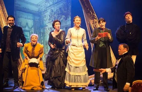 The Queen’s Lace Handkerchief: Opera della Luna at Wilton’s Music Hall