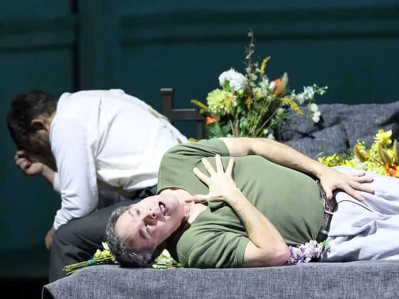 Review: Bavarian State Opera’s Otello: Gerald Finley’s Iago shines in misguided staging