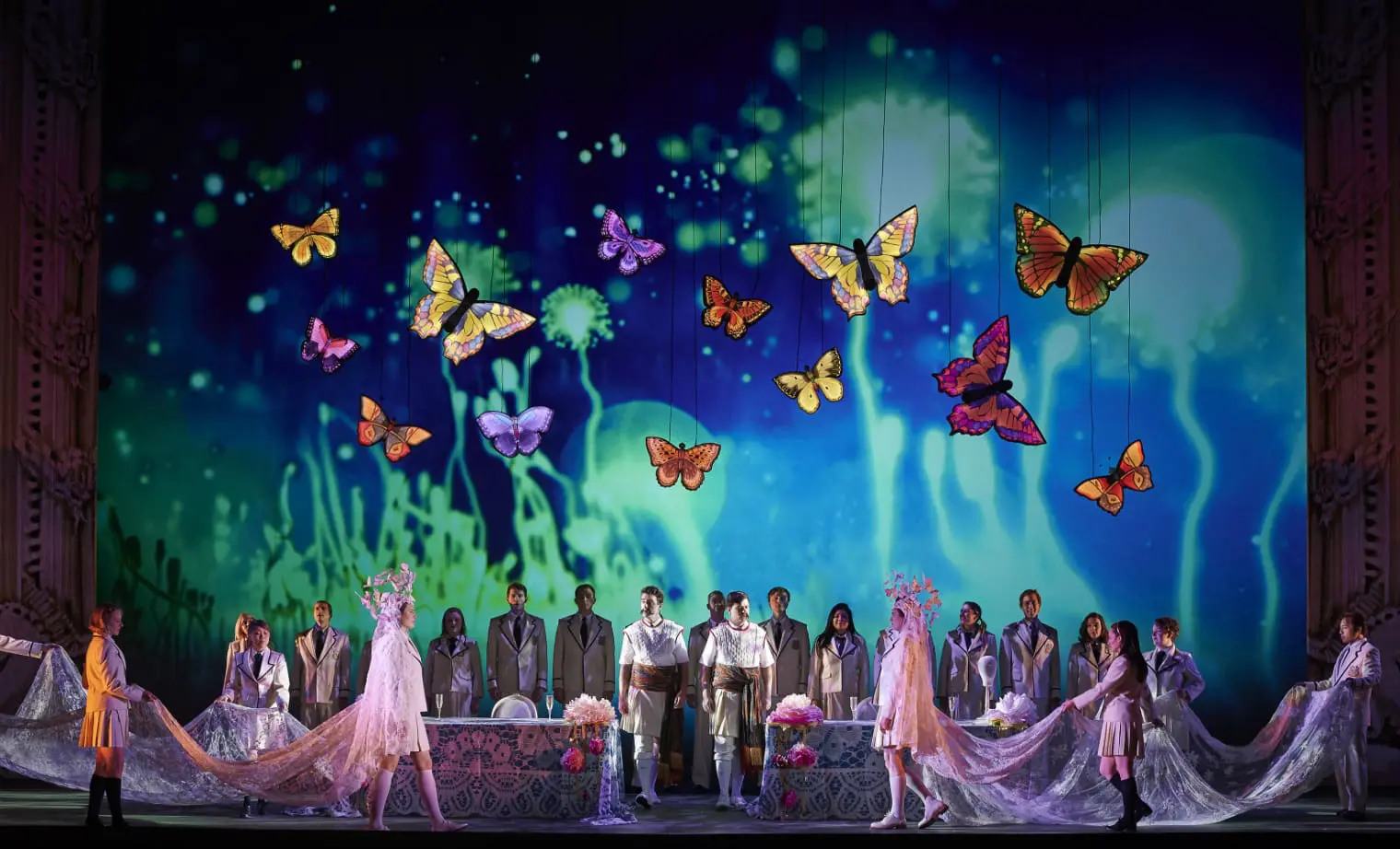 Review: Canadian Opera Company tackles ‘paradoxical’ Cosí fan tutte