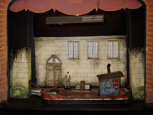 Pam Johnson's set design for POV's Il trittico