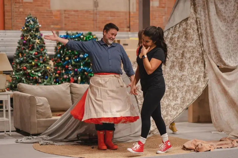 Michael-Colvin-Simone-Osborne-Hansel-and-Gretel