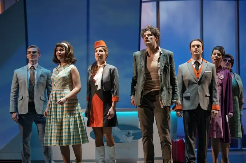 flight-opera-victoria-cast