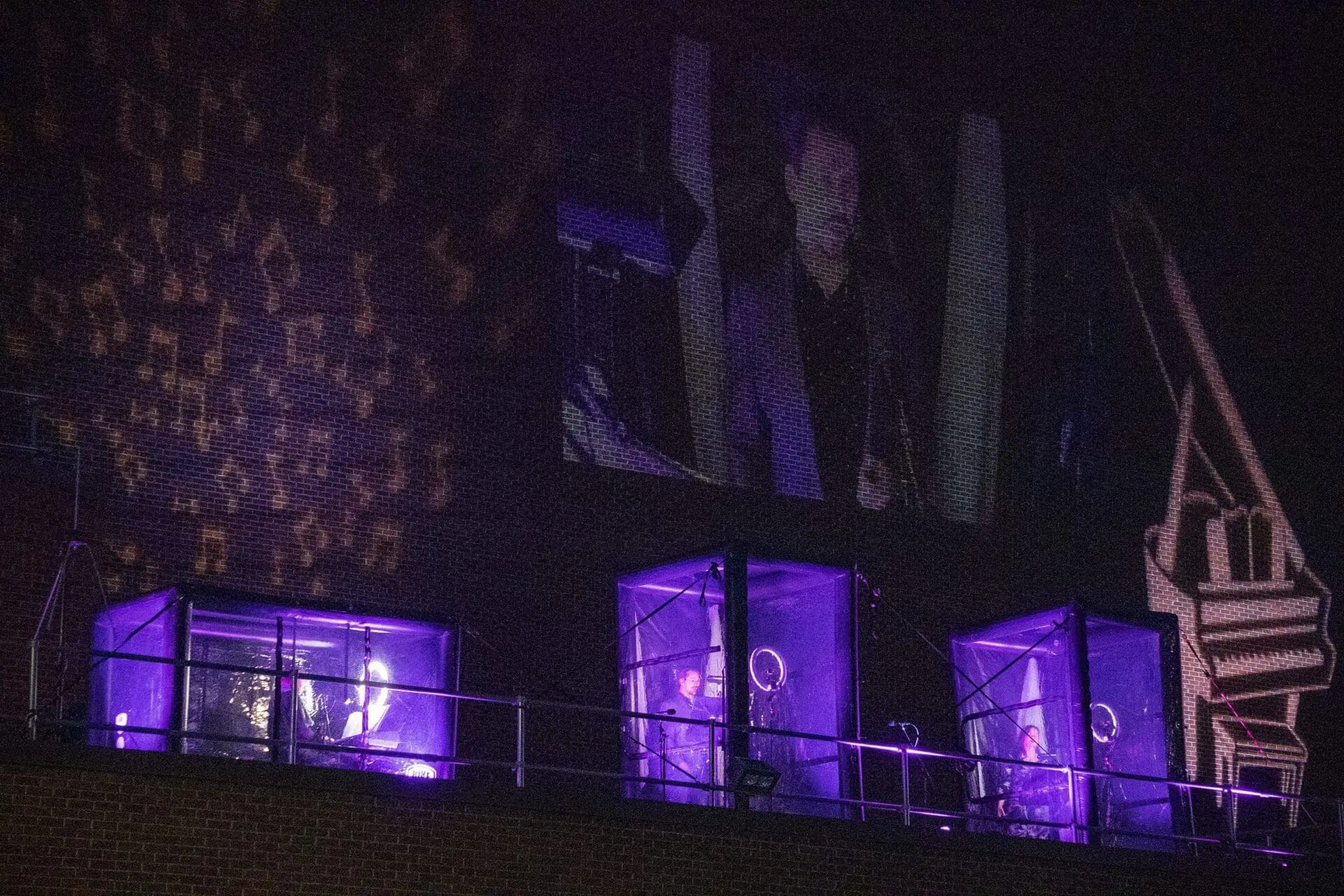 Edmonton Opera goes live with drive-in opera