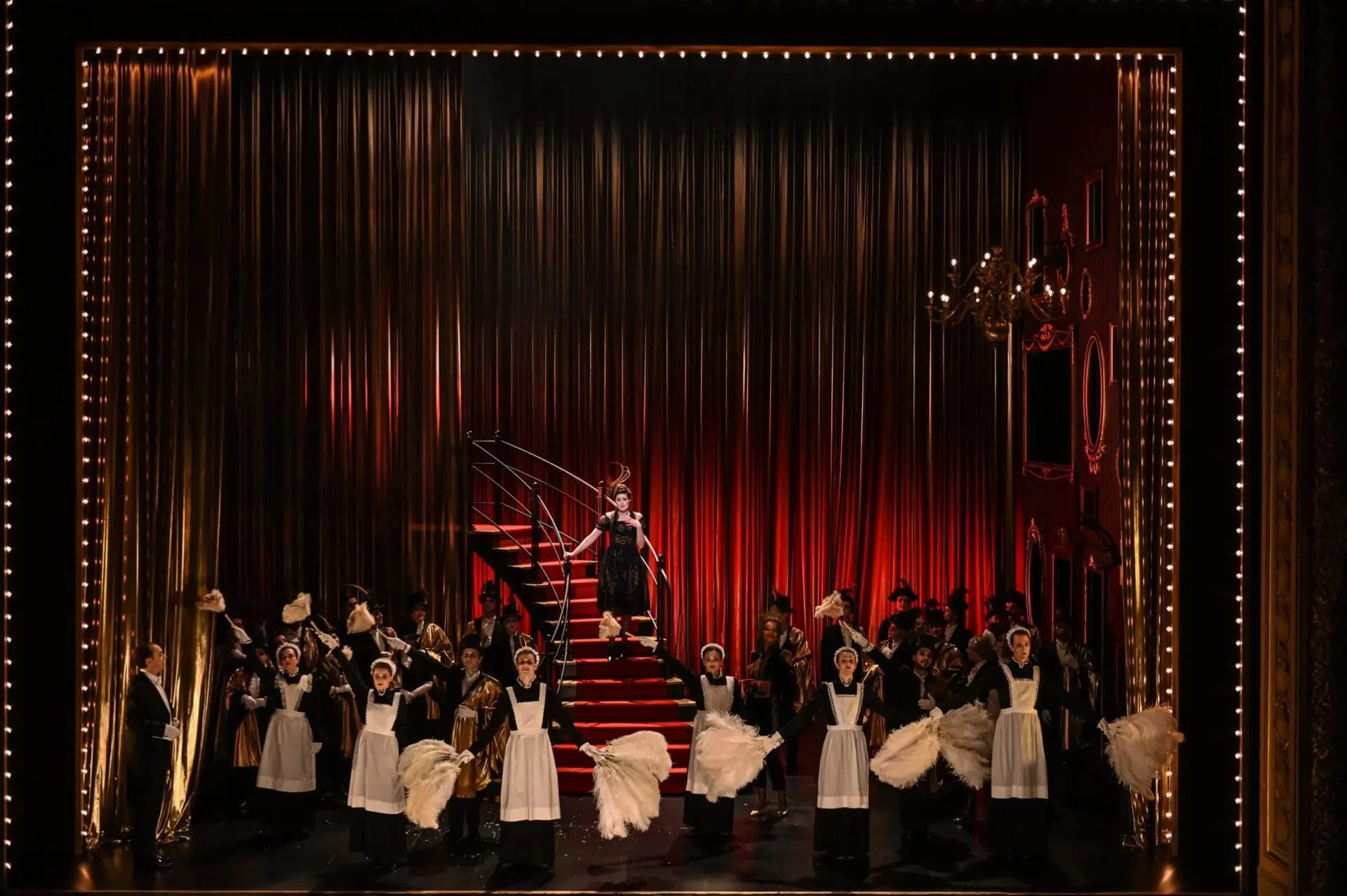 Review: Die Fledermaus makes grand return to Rennes, France