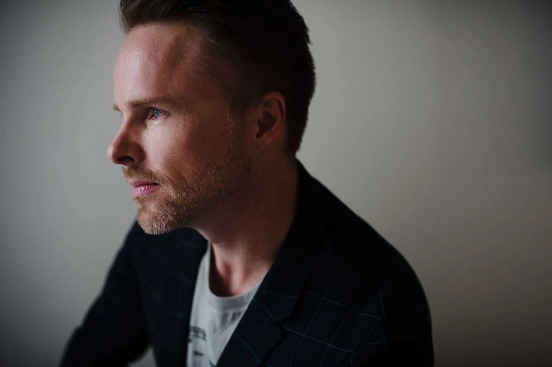 colin_ainsworth_header_about_2019