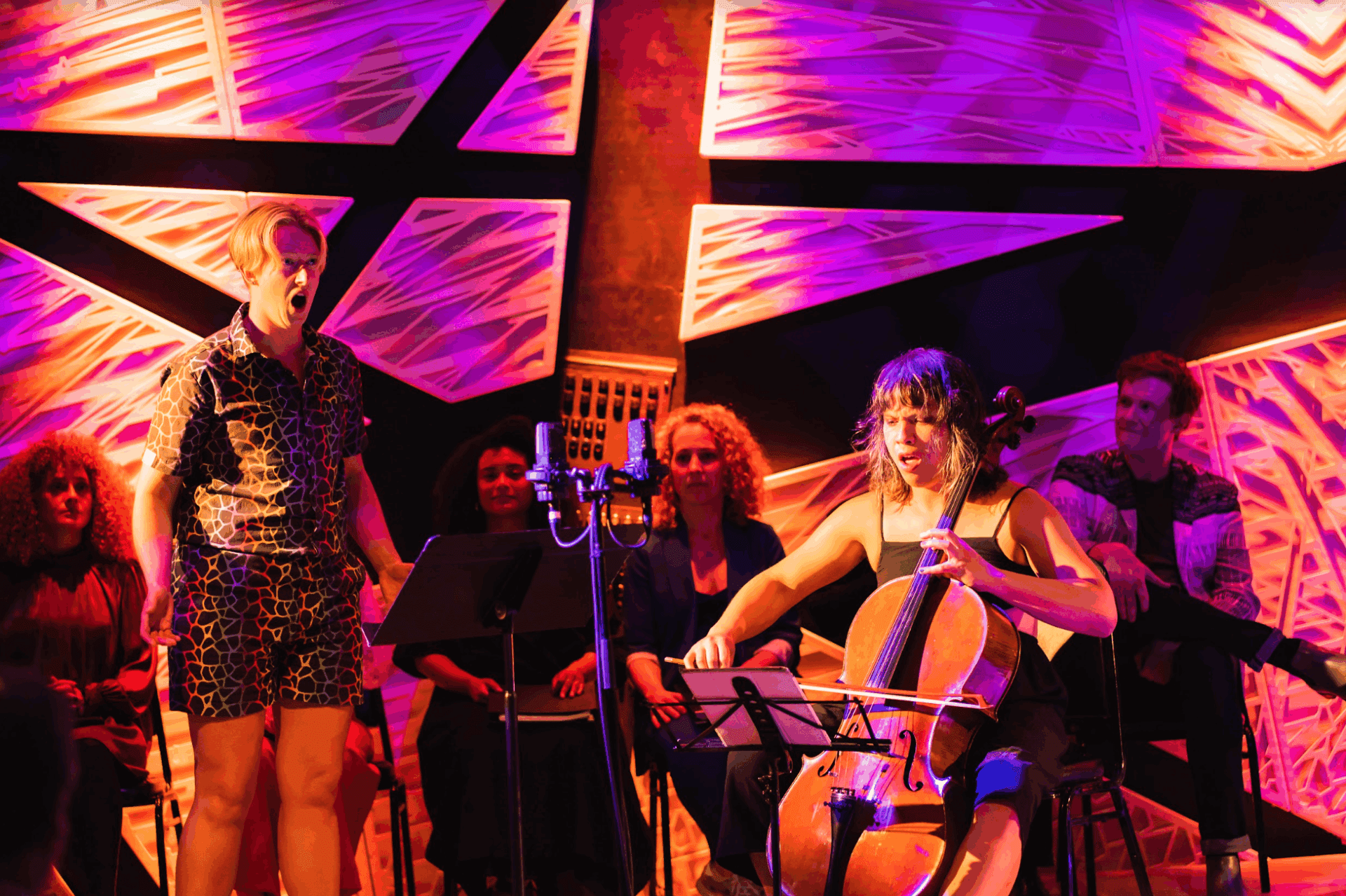 Screen-Shot-2022-10-16-at-9.45.43-PM Ⓒ Olivia Kahler