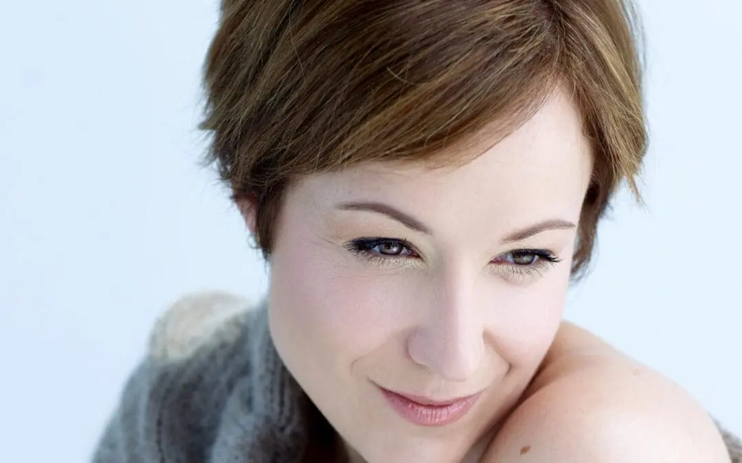 Artist of the Week 20 Qs for Julie Boulianne