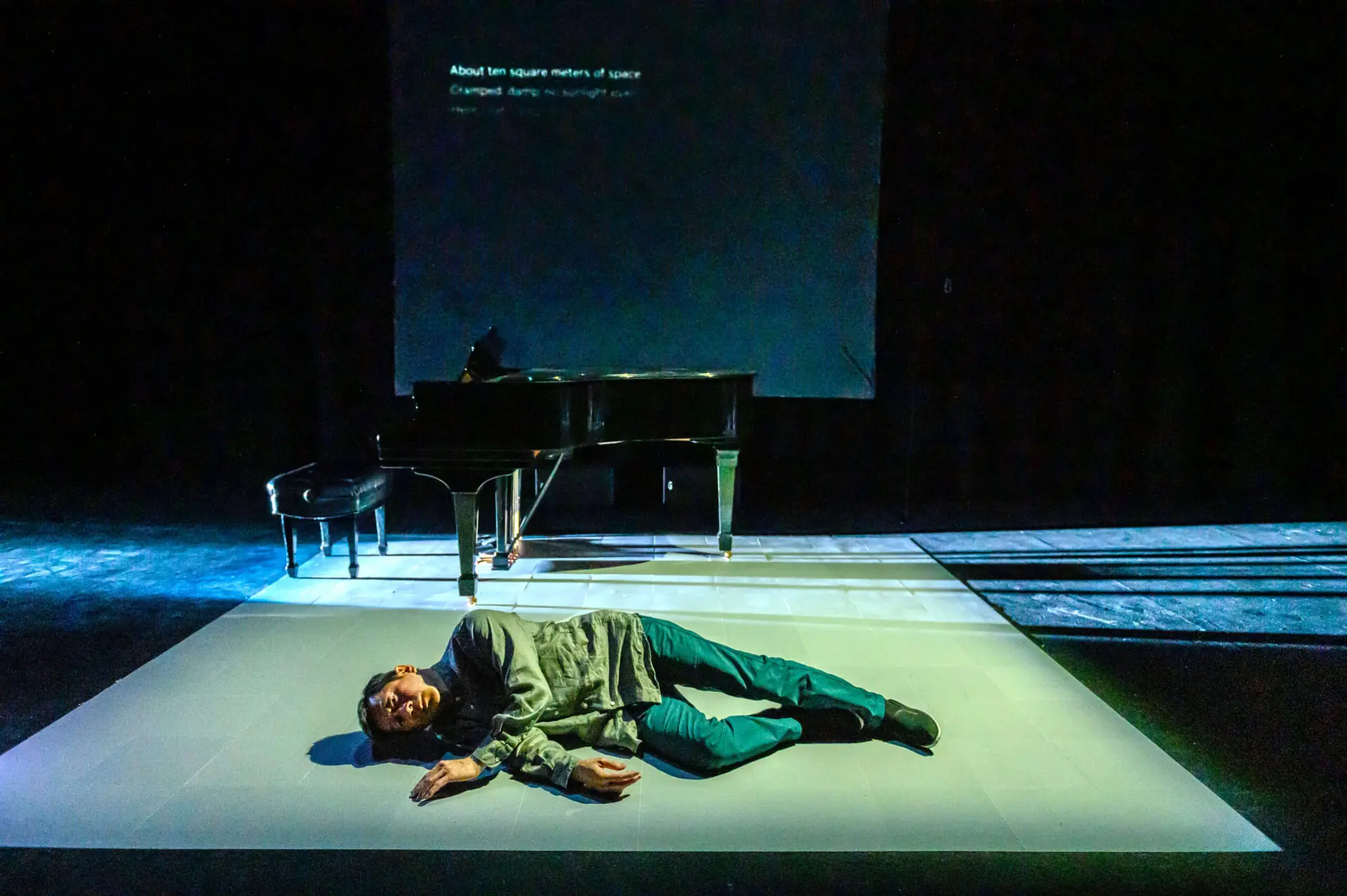 SwallowedaMoon-photobyDahliaKatz-3266