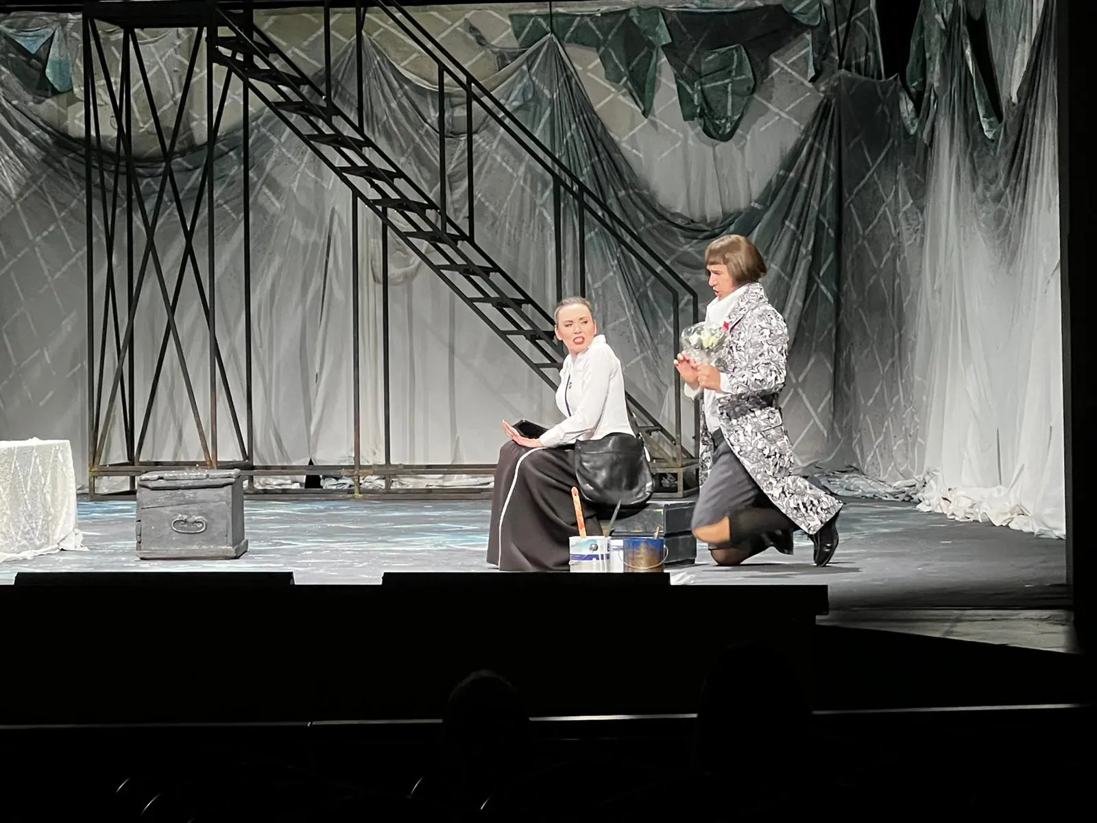 9cf9e77c-f04c-4035-b819-8e9310dcf8f3