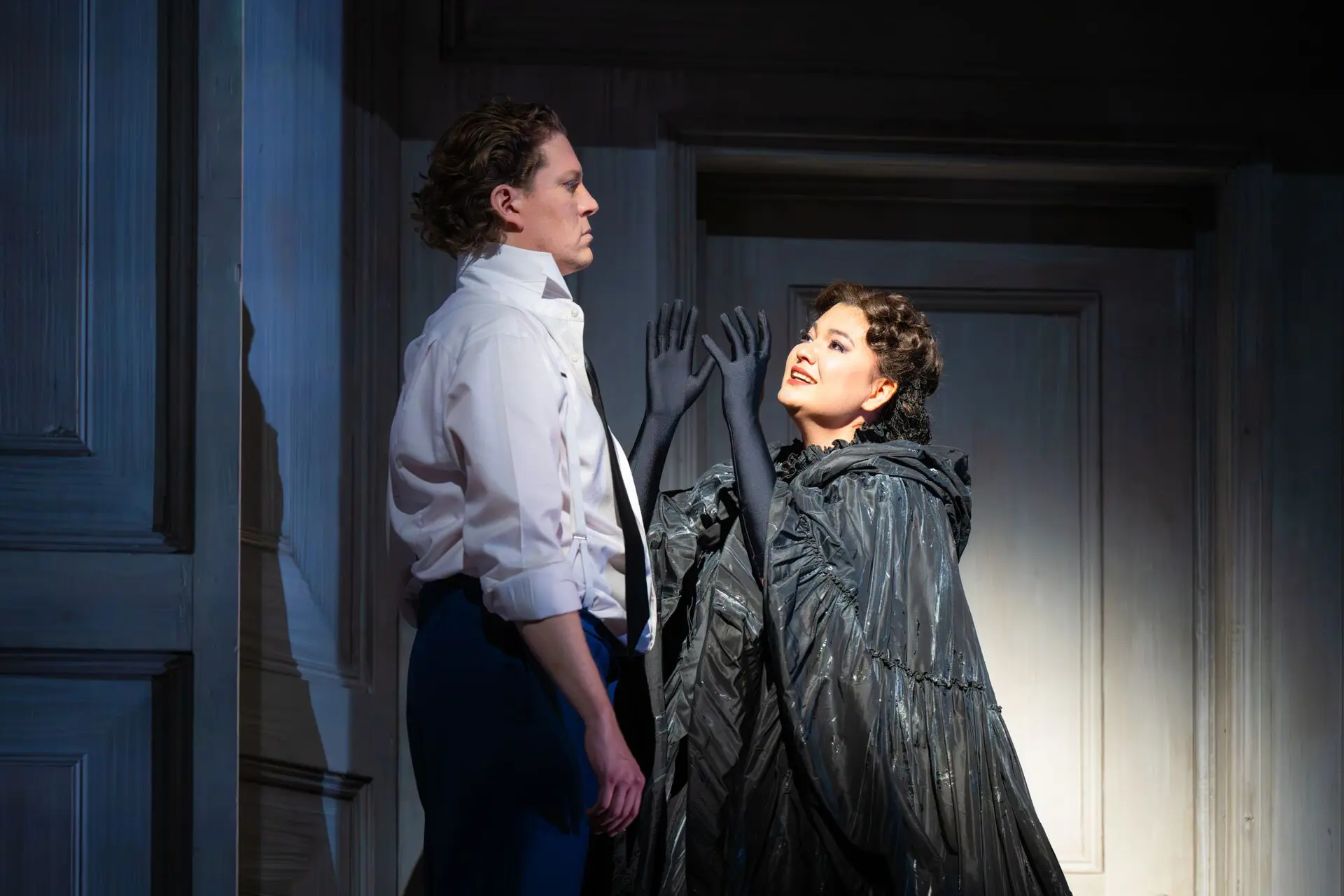 <sub>Royal Opera House</sub><em> Don Giovanni</em>“Superb revival with unintended consequences”