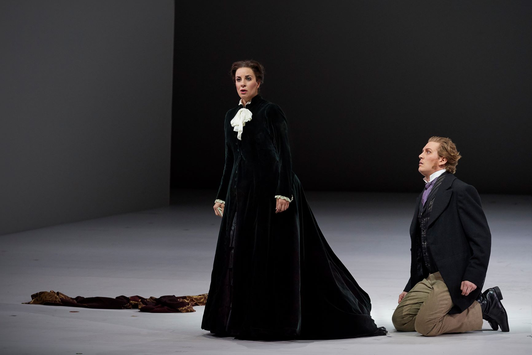 Canadian Opera Company’s Eugene Onegin: “dynamic as it is sparse”