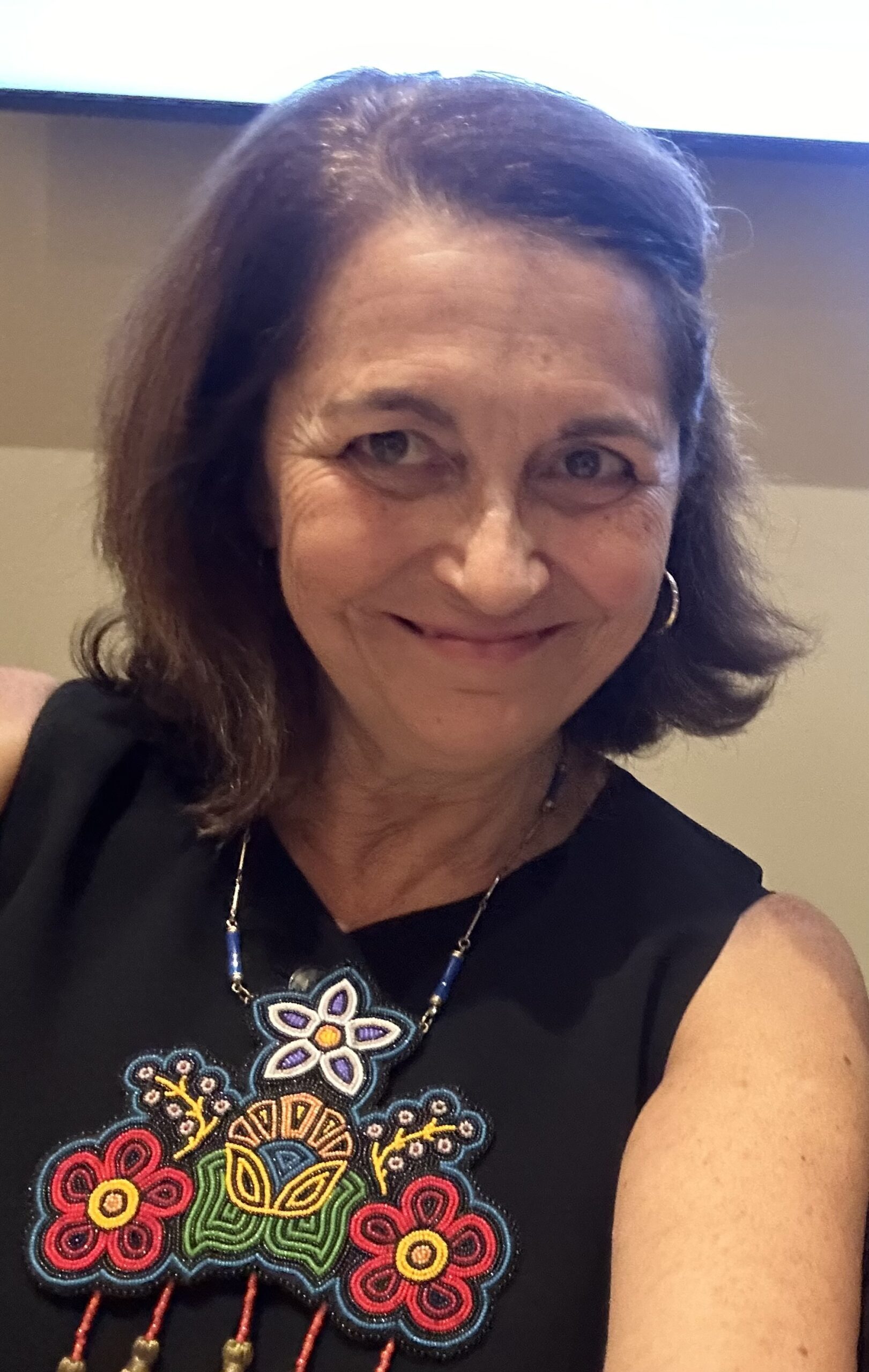 Suzanne Steele